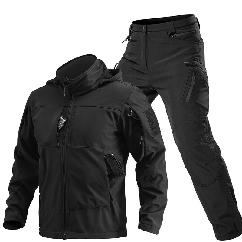 Completo Tattico Softshell da  - Outdoor Adventure Trips recensione e prezzo