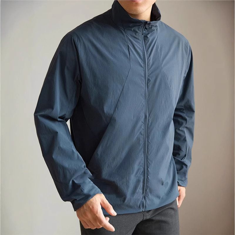 Giacche da trekking autunnali  - Outdoor Adventure Windbreaker recensione e prezzo