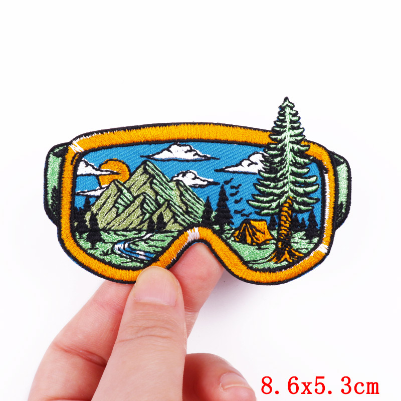 Patch Ricamate da Cucire o Ter - Outdoor Adventure Clothing recensione e prezzo